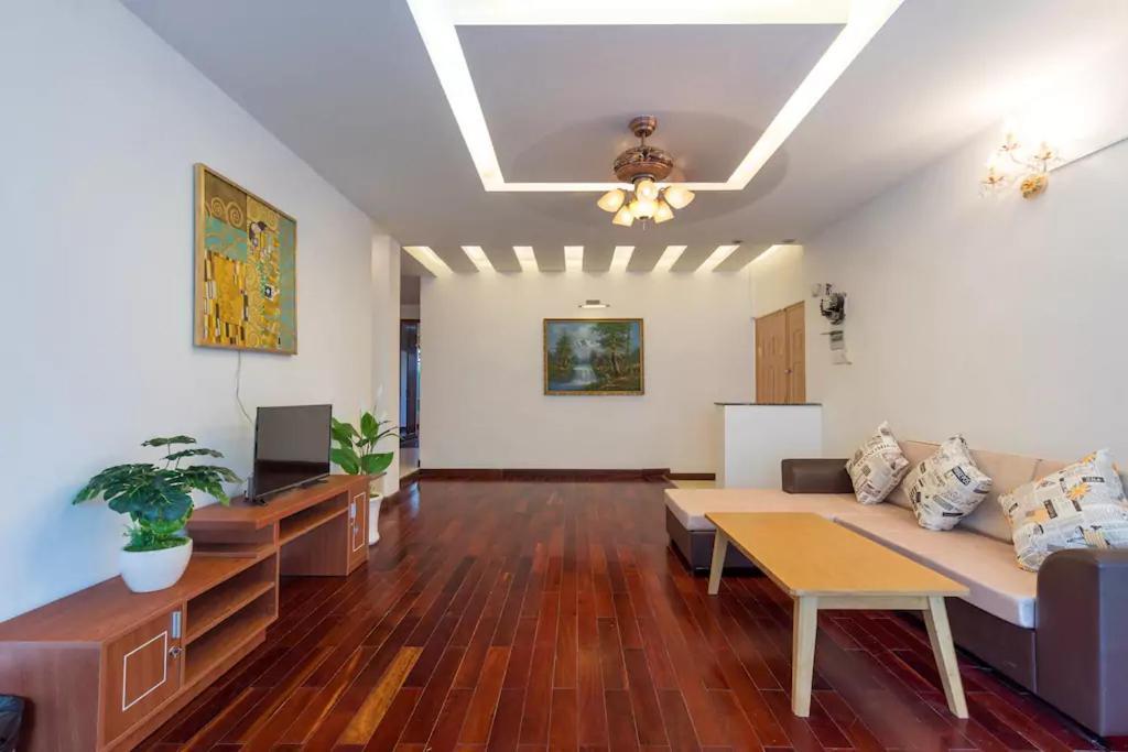 123 Apartment In Bui Vien Street, District 1 Хошимин Экстерьер фото